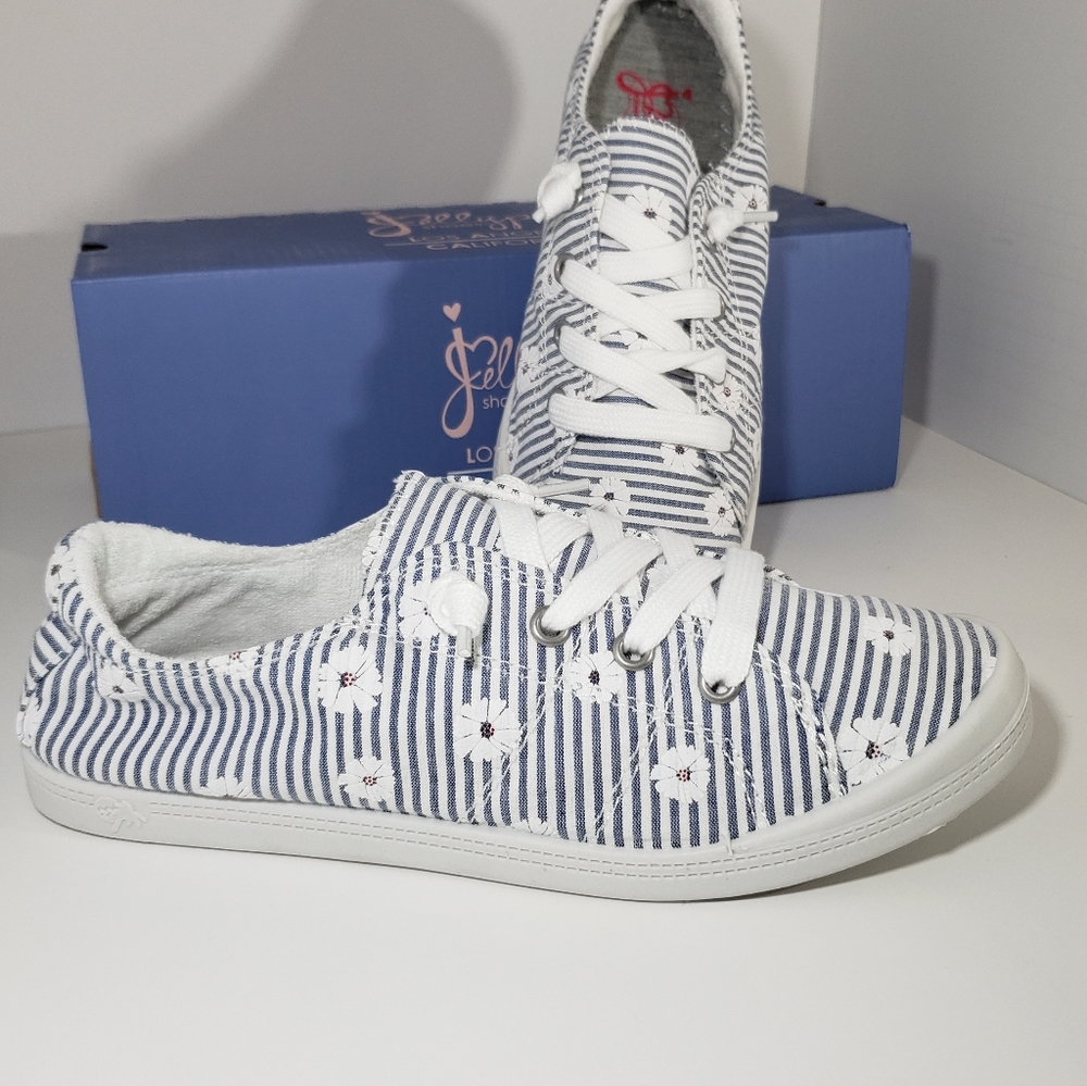 Brand New Daisy Canvas Comfort Insole Sneaker 7.5 - Picture 2 of 7
